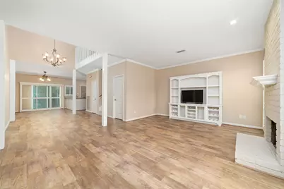 12625 Memorial Drive #50, Houston, TX 77024 - Photo 9