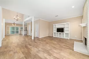 12625 Memorial Dr, Houston, TX 77024 - Photo 9
