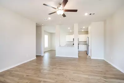 15558 Caramel Springs Drive, Conroe, TX 77303 - Photo 5