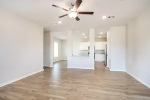 15558 Caramel Spgs Dr, Conroe, TX 77303 - Photo 5