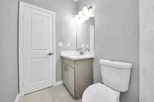 4013 Elmwood St, Houston, TX 77051 - Photo 31