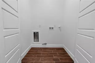 8018 Ethel St, Houston, TX 77028 - Photo 13