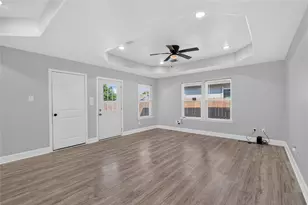 8018 Ethel St, Houston, TX 77028 - Photo 5