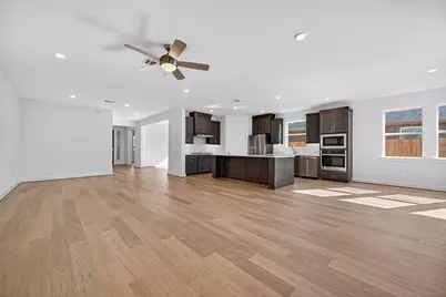 5734 Pedernales Bend Lane, Fulshear, TX 77441 - Photo 13