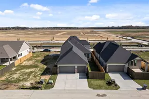 12115 Canal View Blvd, Mont Belvieu, TX 77523 - Photo 7