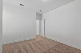 12115 Canal View Blvd, Mont Belvieu, TX 77523 - Photo 35