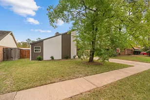 15034 Rose Valley Dr, Houston, TX 77070 - Photo 3