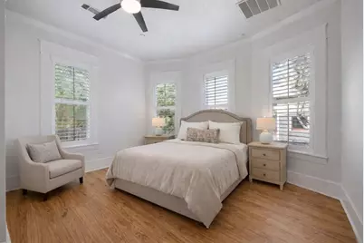 1114 Welch Street, Houston, TX 77006 - Photo 21