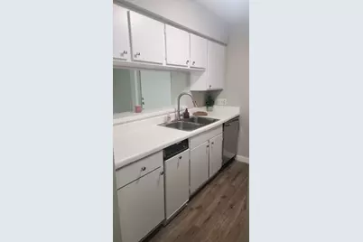 3025 Walnut Bend #35, Houston, TX 77042 - Photo 7