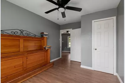 740 Westford Street, Houston, TX 77022 - Photo 17