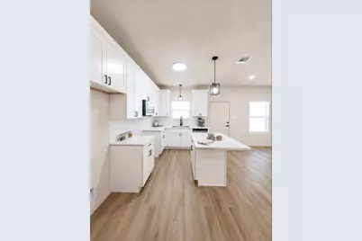 7933 Goode Street, Houston, TX 77012 - Photo 3