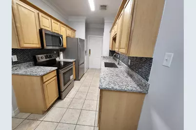 11045 Landswalk Drive #113, Houston, TX 77099 - Photo 3