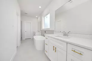 2415 Outpost Cyn Dr, Arcola, TX 77583 - Photo 19