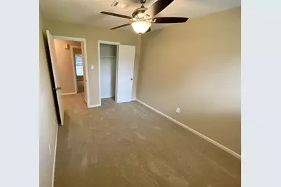 8646 Sunny Ridge Drive, Houston, TX 77095 - Photo 13