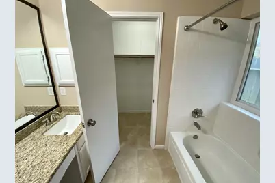 8646 Sunny Ridge Drive, Houston, TX 77095 - Photo 17