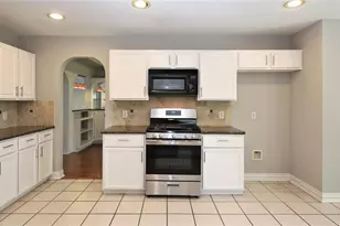 7818 Bighorn, Baytown, TX 77521 - Photo 9