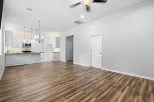 1505 Hussion St, Houston, TX 77003 - Photo 13