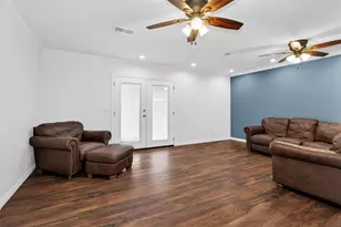 14272 Firetower Rd, Conroe, TX 77306 - Photo 9