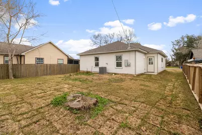 206 S Brownell Street, La Porte, TX 77571 - Photo 15