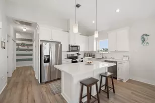 25011 San Simeon Ct, Galveston, TX 77554 - Photo 37