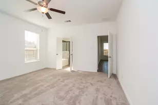 15122 Arlington Park Ave, Mont Belvieu, TX 77523 - Photo 9