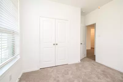 15122 Arlington Park Avenue, Mont Belvieu, TX 77523 - Photo 11