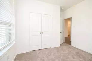 15122 Arlington Park Ave, Mont Belvieu, TX 77523 - Photo 11