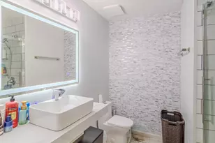 9014 Carriage Point Dr, Sugar Land, TX 77479 - Photo 9