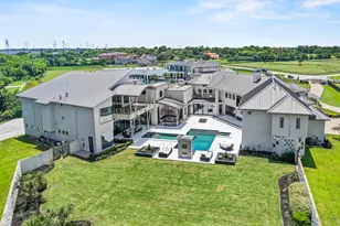 4043 Maranatha Dr, Sugar Land, TX 77479 - Photo 3