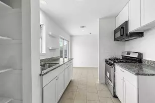 9802 Lum Ln, Houston, TX 77078 - Photo 9