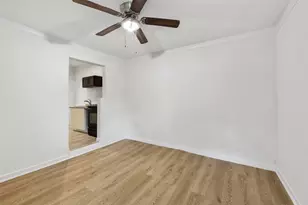 9802 Lum Ln, Houston, TX 77078 - Photo 35
