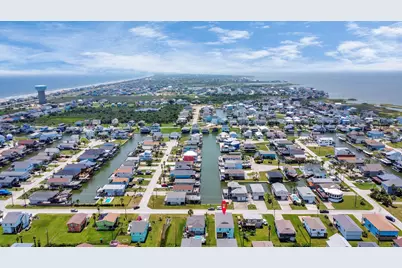 4019 Ector Drive, Galveston, TX 77554 - Photo 35