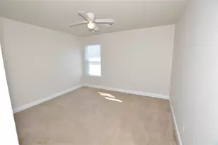 21502 Duke Alexander Dr, Kingwood, TX 77339 - Photo 17