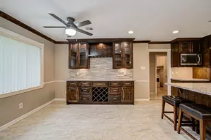 6407 Burning Tree Dr, Houston, TX 77036 - Photo 5