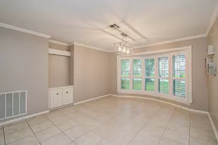 6407 Burning Tree Dr, Houston, TX 77036 - Photo 3