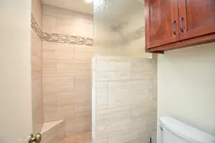 22810 John Rolfe Ln, Katy, TX 77449 - Photo 13