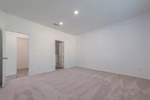 325 Maple Bark Trl, Conroe, TX 77378 - Photo 11