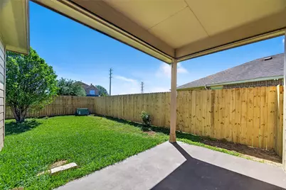 5950 Carpenters Hollow Court, Houston, TX 77049 - Photo 35