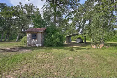 1689 Fm 1456 Road, Bellville, TX 77418 - Photo 31
