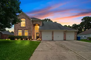 8107 Trophy Pl Dr, Humble, TX 77346 - Photo 1