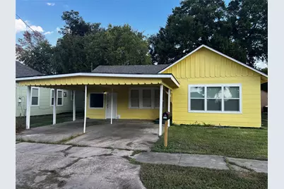 1018 N 2nd Street, Baytown, TX 77520 - Photo 1