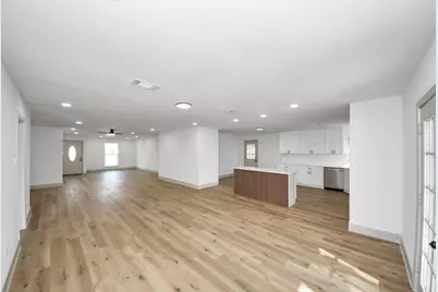 8610 Ardley Circle, Houston, TX 77088 - Photo 9