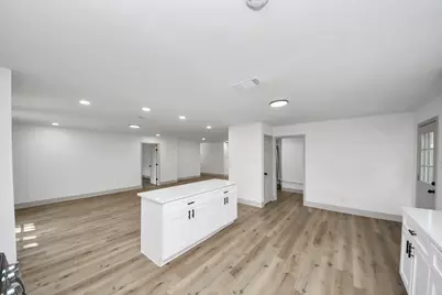 8610 Ardley Circle, Houston, TX 77088 - Photo 13