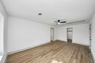 8610 Ardley Cir, Houston, TX 77088 - Photo 21
