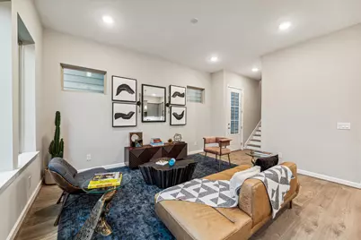 806 Glowing Dawn Drive, Houston, TX 77018 - Photo 9