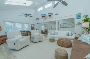 13826 Pirates Beach Blvd, Galveston, TX 77554 - Photo 13