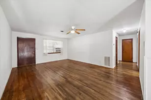 9639 Kerrwood Ln, Houston, TX 77080 - Photo 3