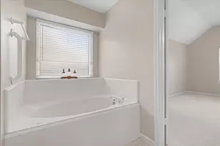 21702 Cayman Point Dr, Katy, TX 77450 - Photo 27