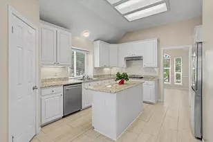 21702 Cayman Point Dr, Katy, TX 77450 - Photo 17
