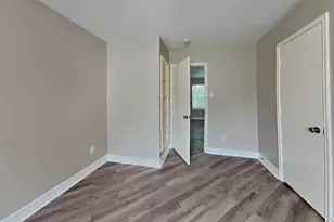 19526 Rocky Bank Dr, Tomball, TX 77375 - Photo 9